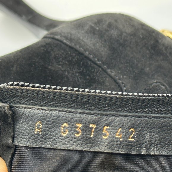 CHANEL 21A Suede Pearl String CC Charm Logo Ankle Bootie Boots Kitten Heel - Picture 14 of 16